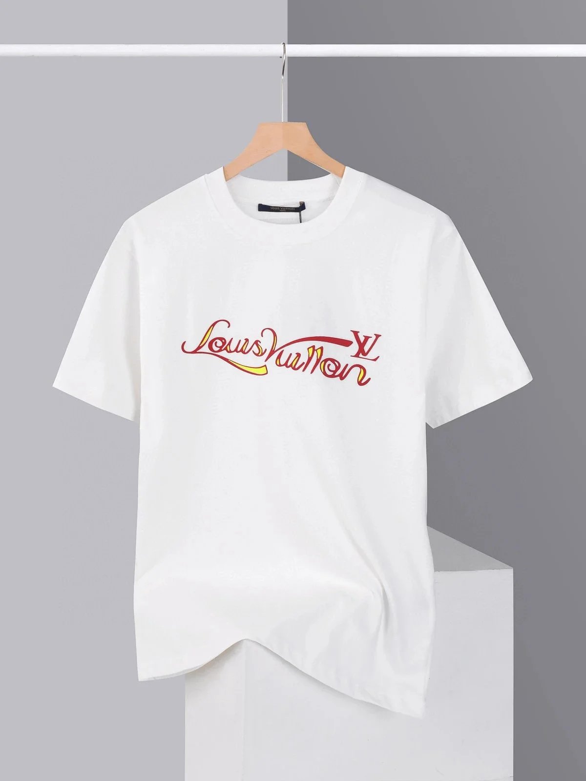 白色white