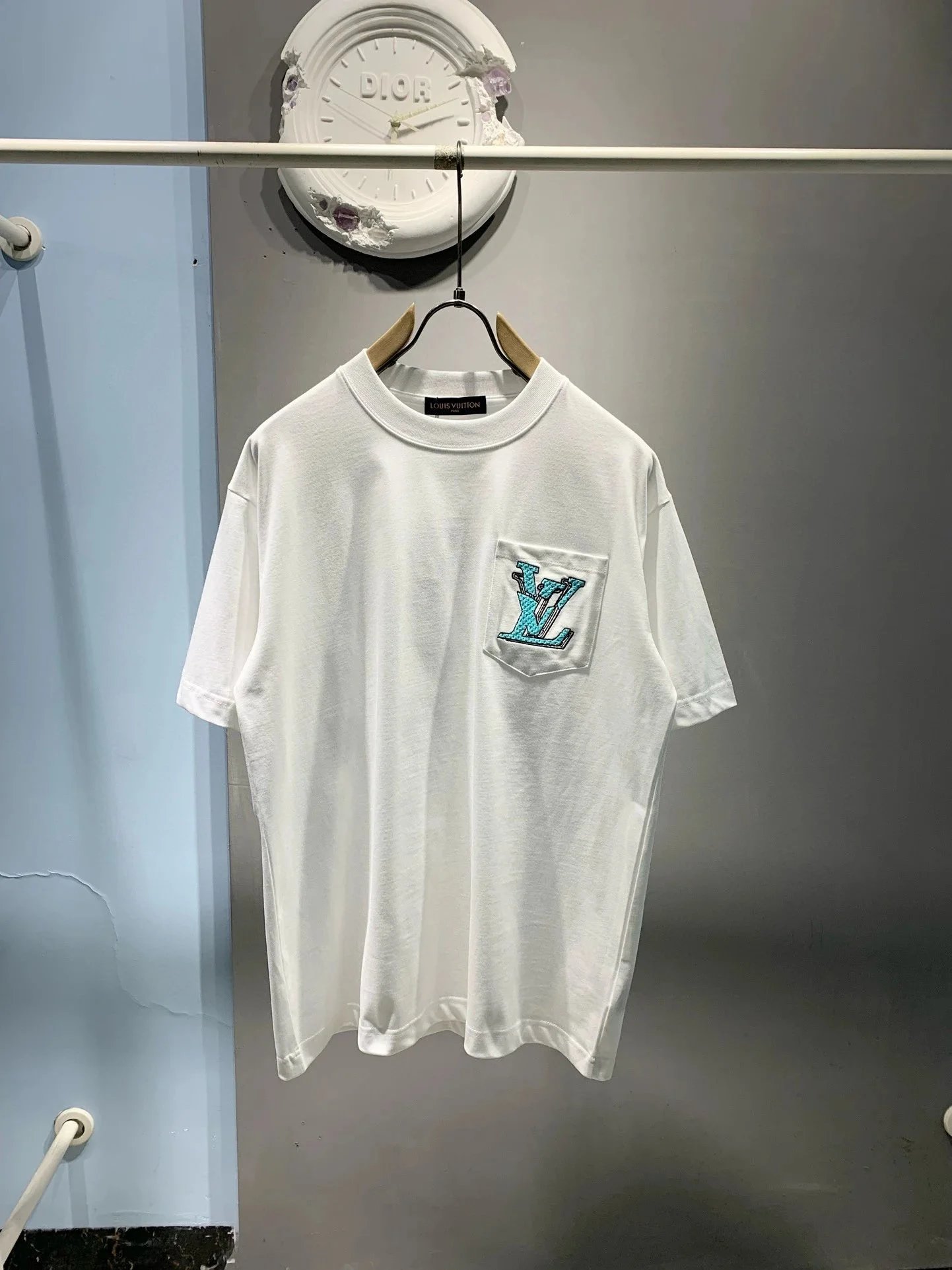 白色white
