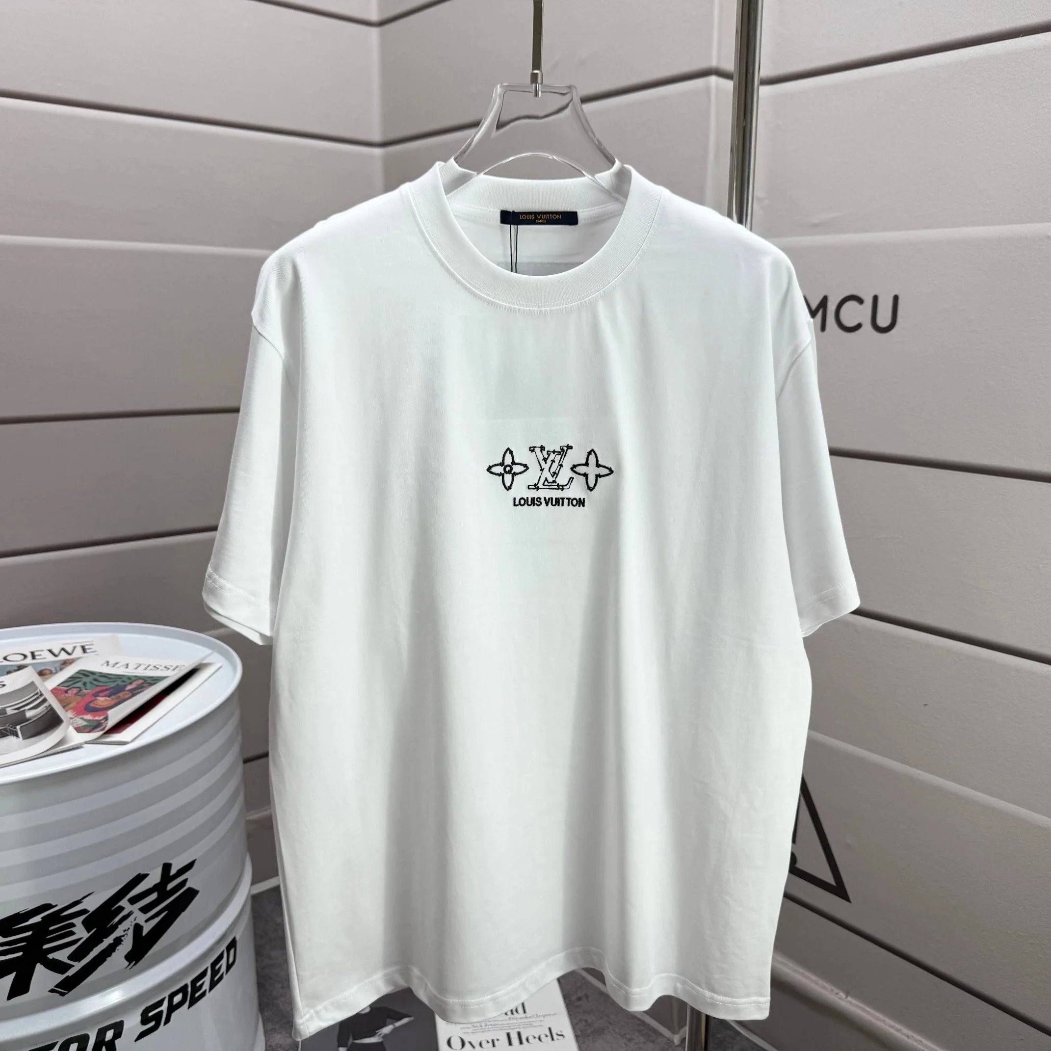 白色 White