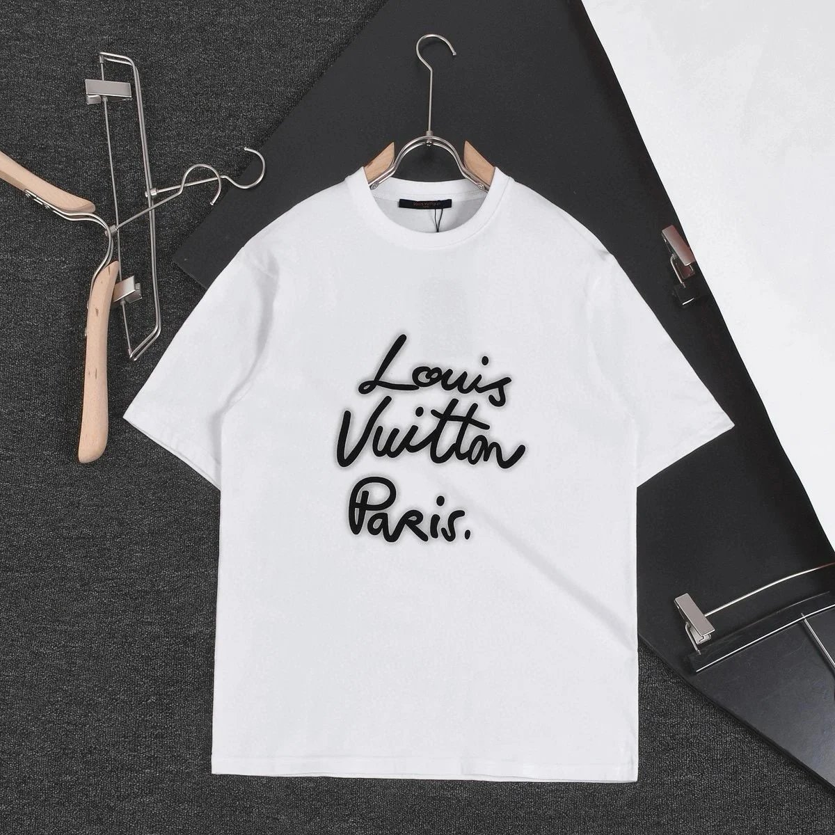 白色white