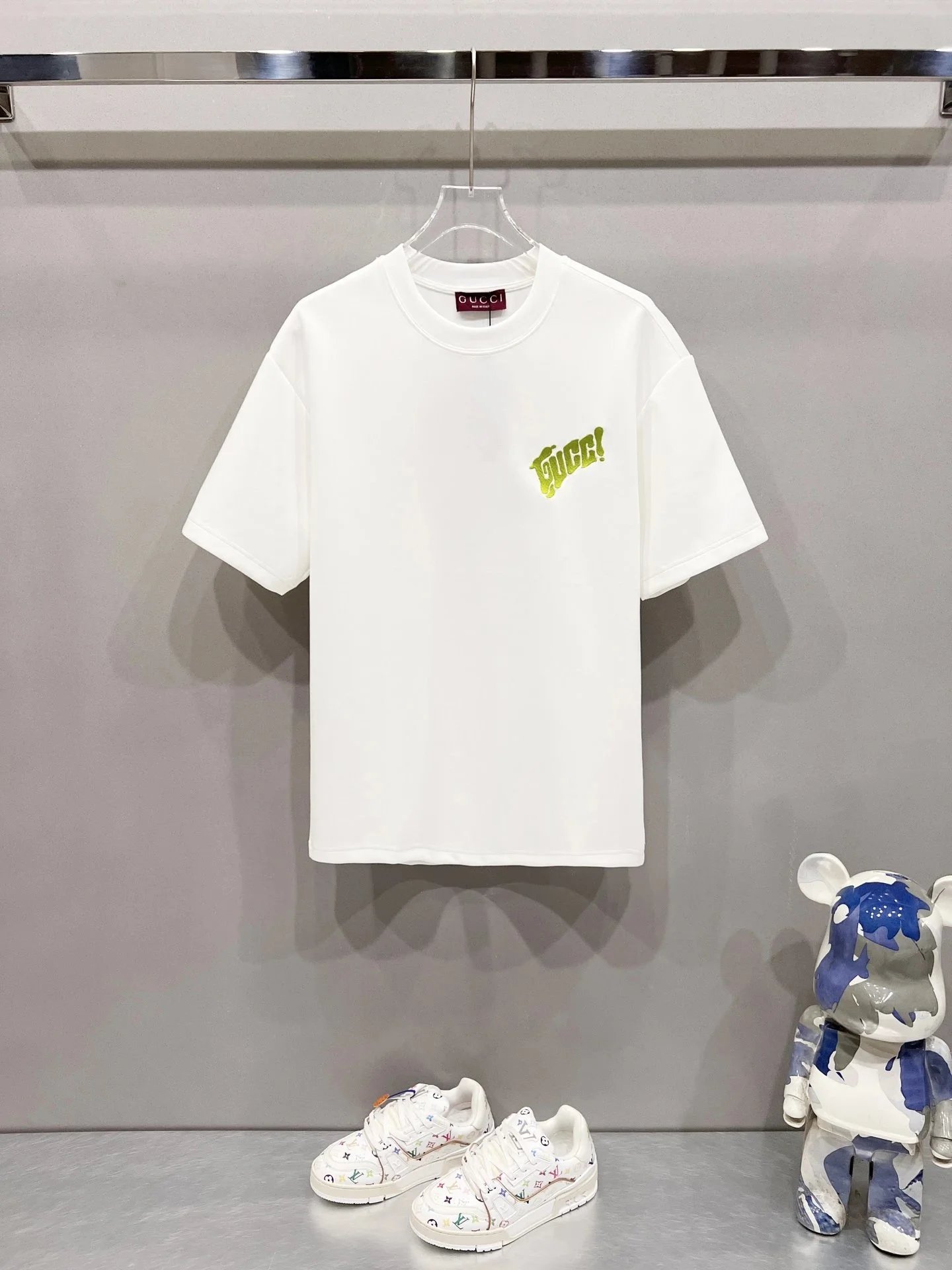 白色white