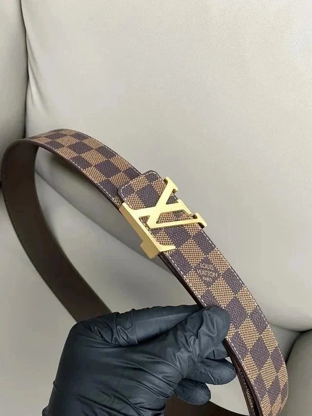 37IV