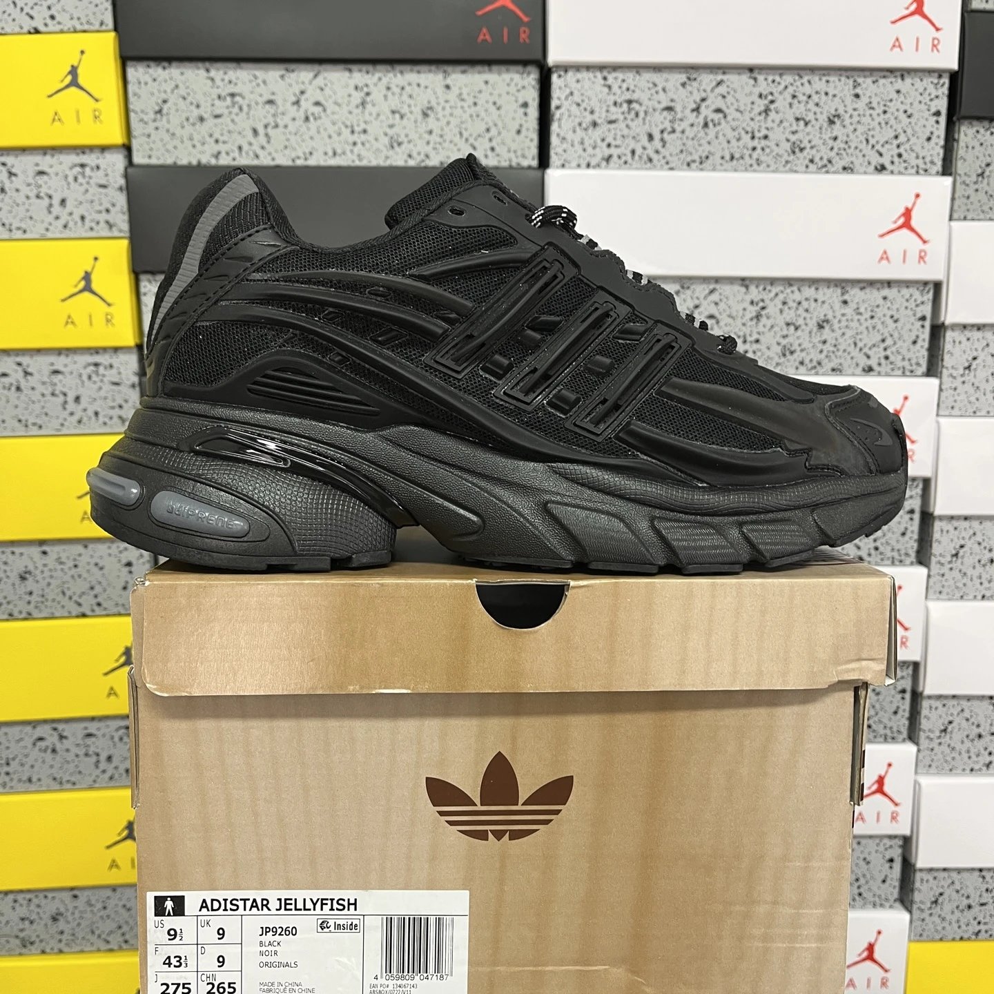 JP9260