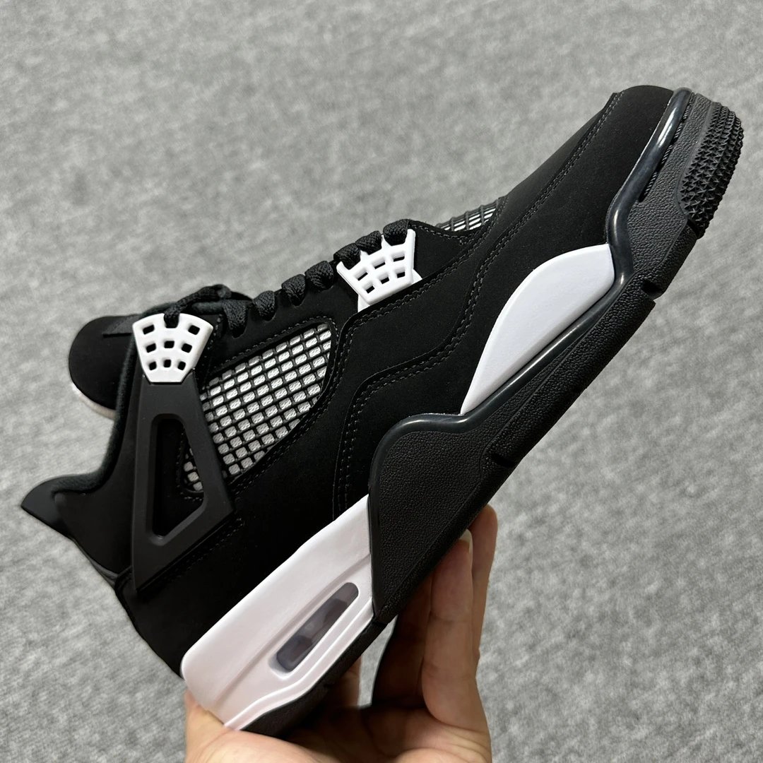 aj4黑白 FQ8138-001