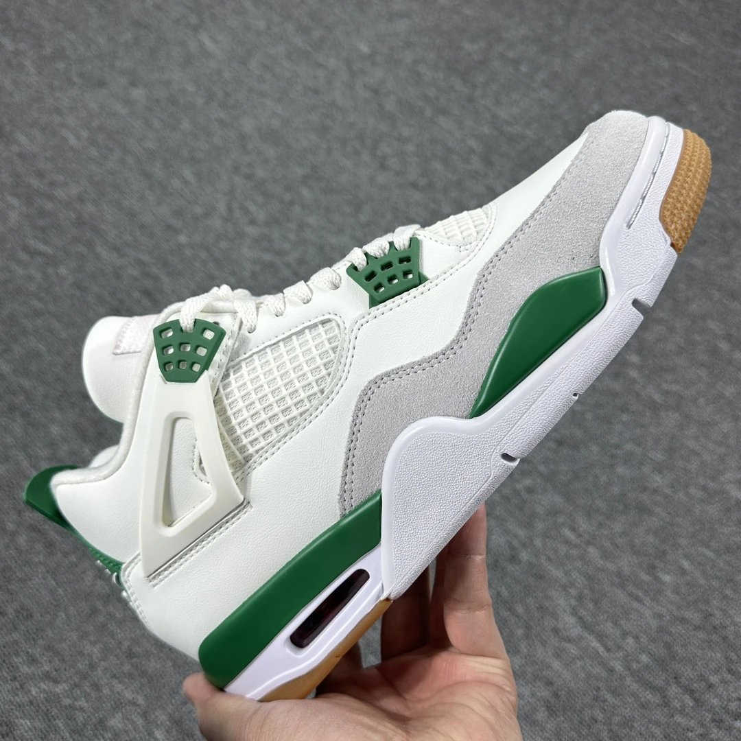 aj4白绿 DR5415-103