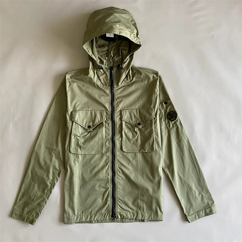 军绿色army green