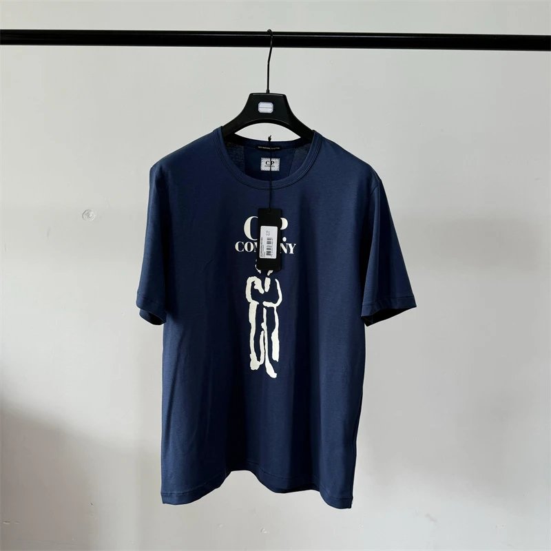 深蓝色deep blue