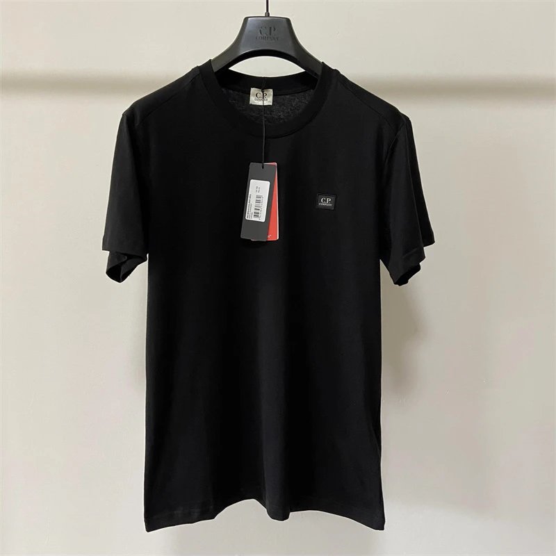 黑色 Black