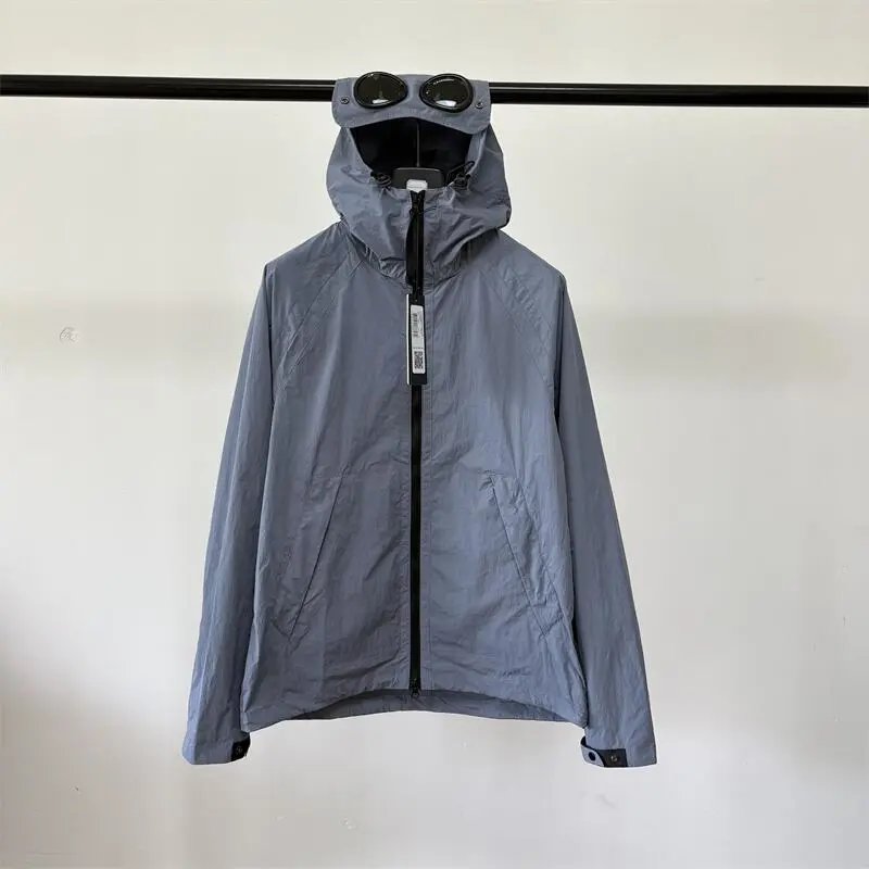 深灰色 dark grey