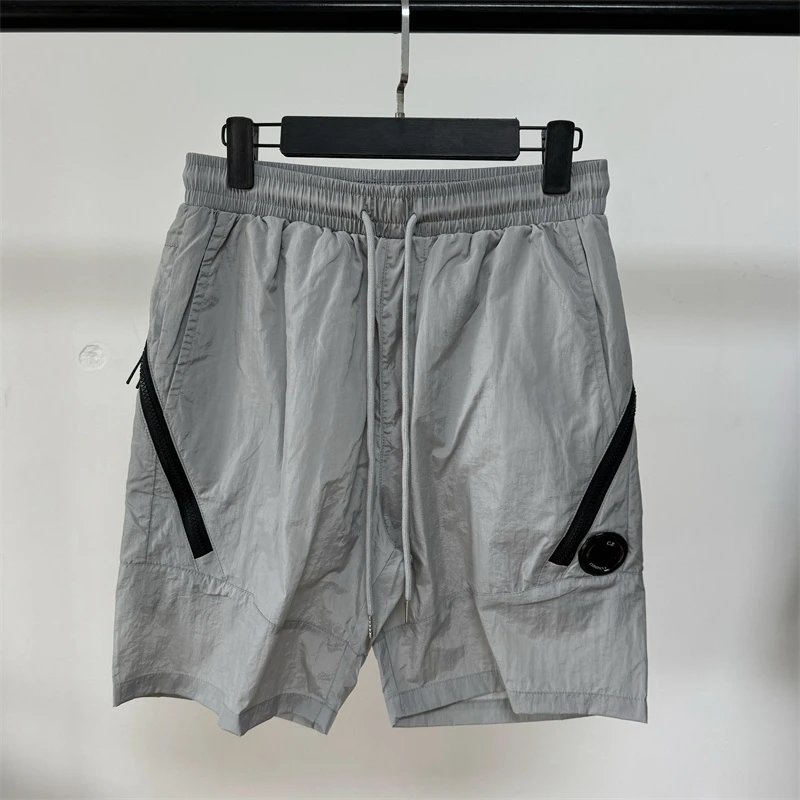 灰色grey