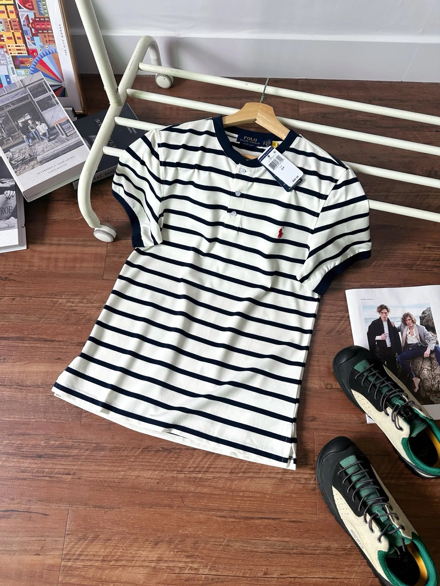 米白色 Off - white