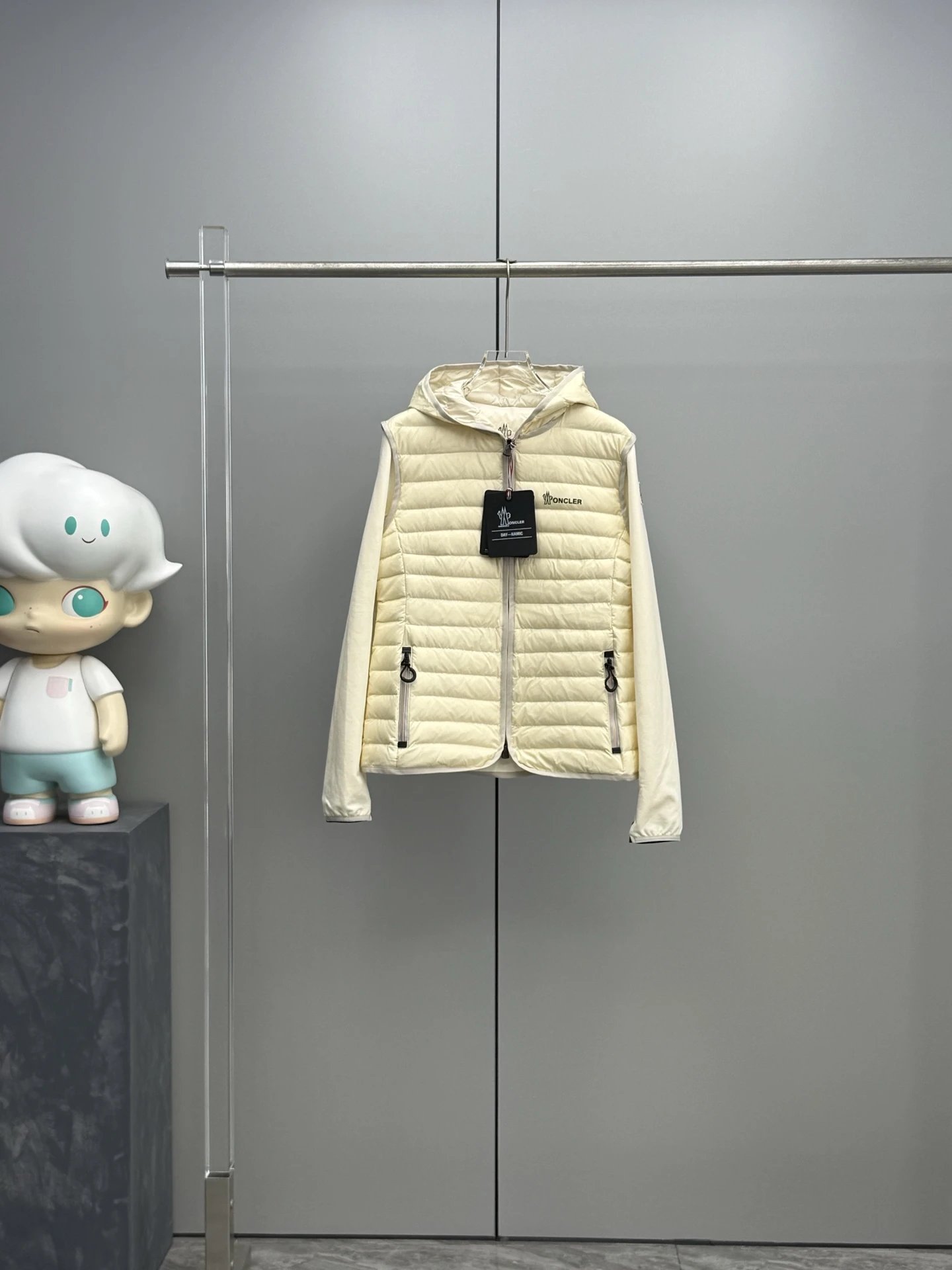 米色 Beige