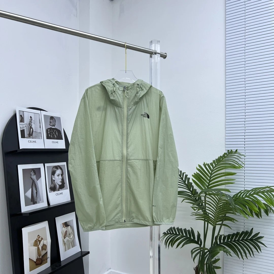 草绿色 Grass green