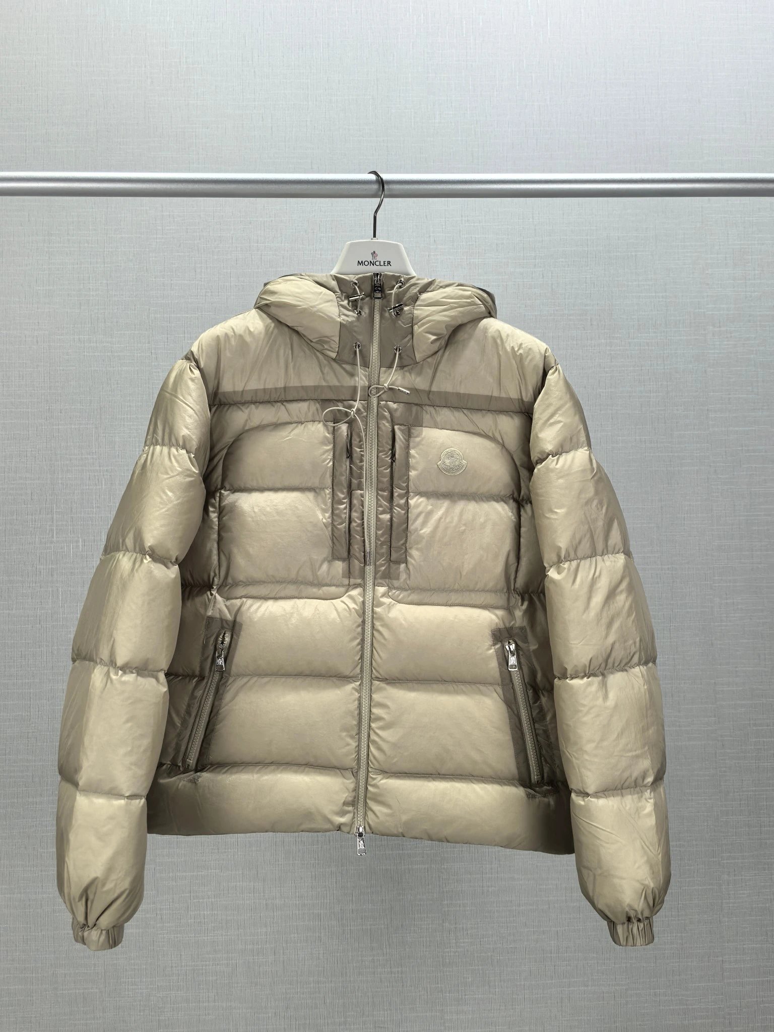 米色 Beige