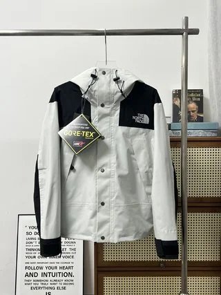 白色white