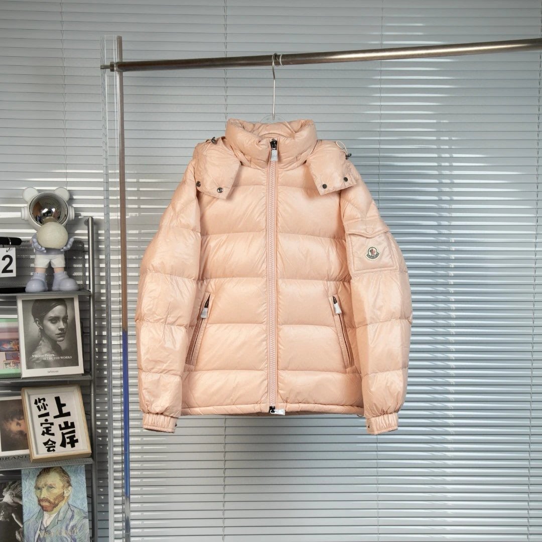粉色 Pink