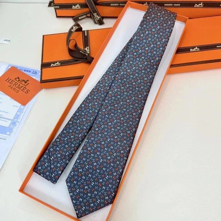 38HER*MES