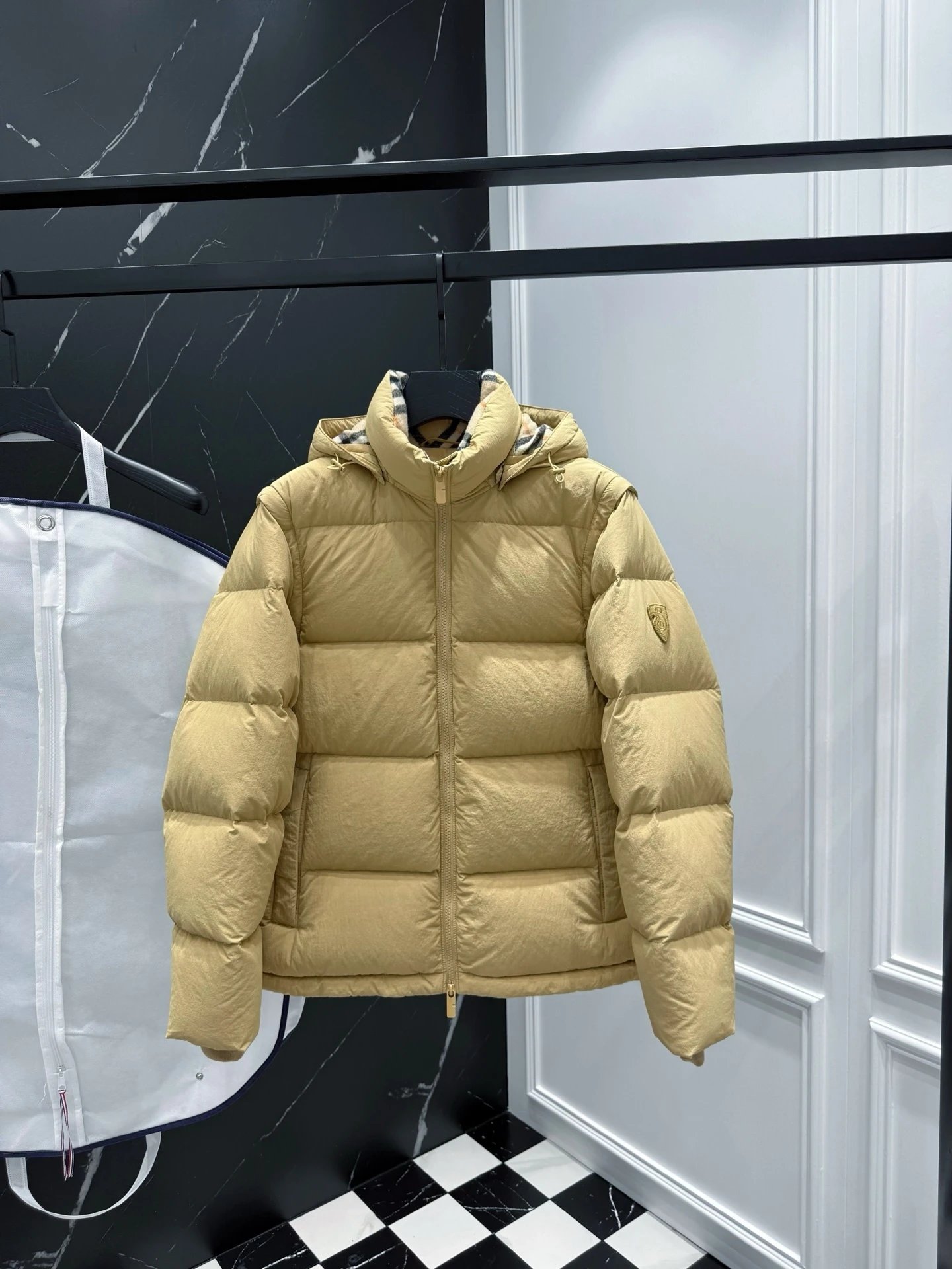 黄色yellow