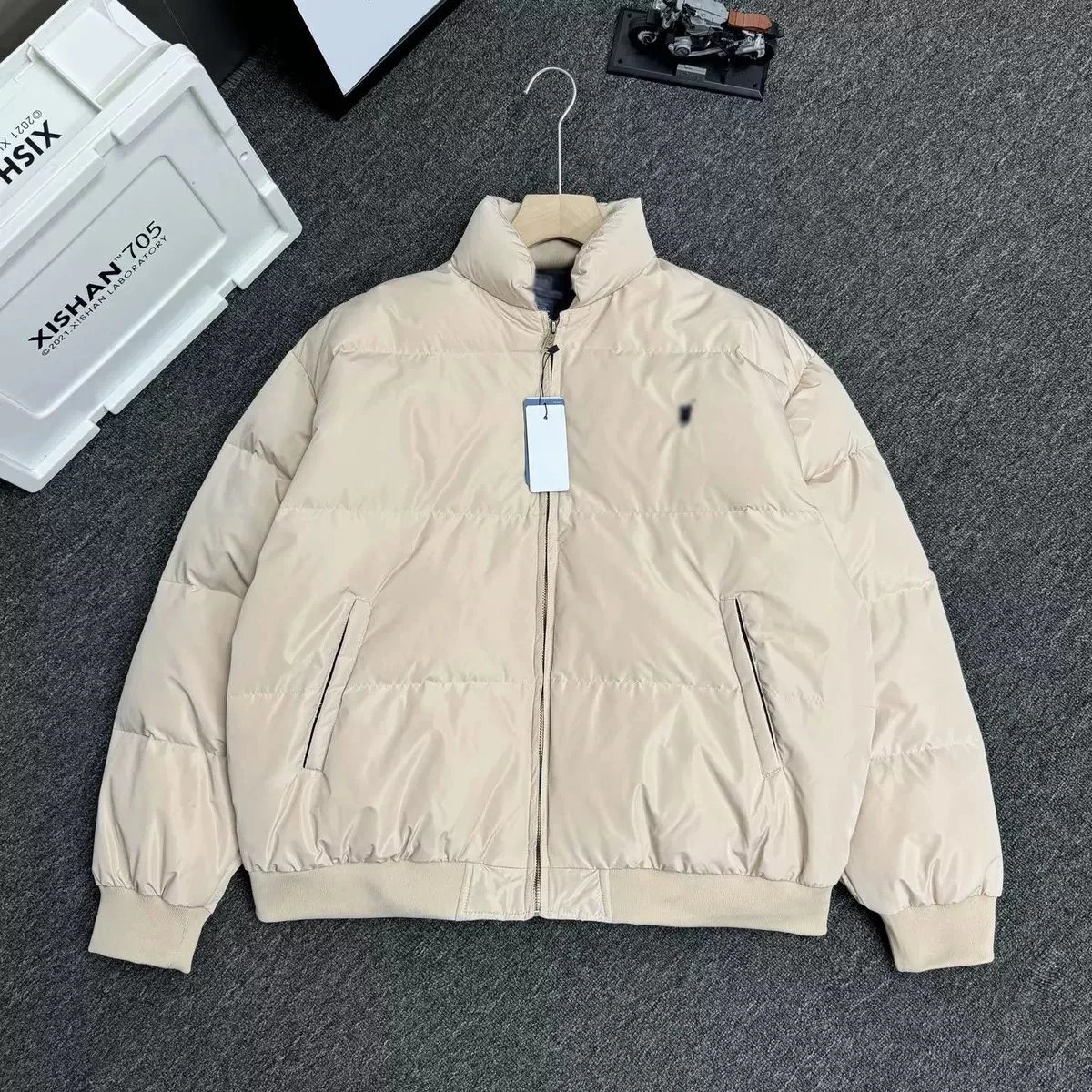 9面包服卡其