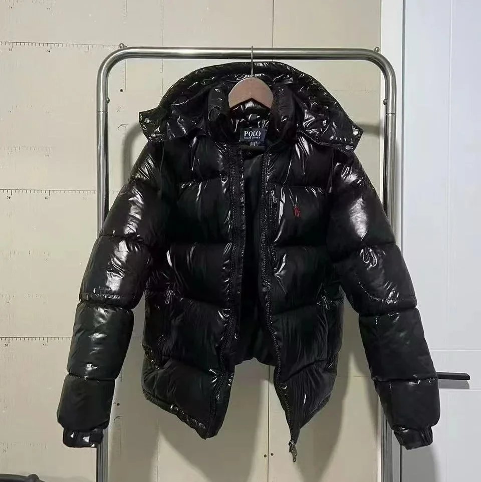 22黑色