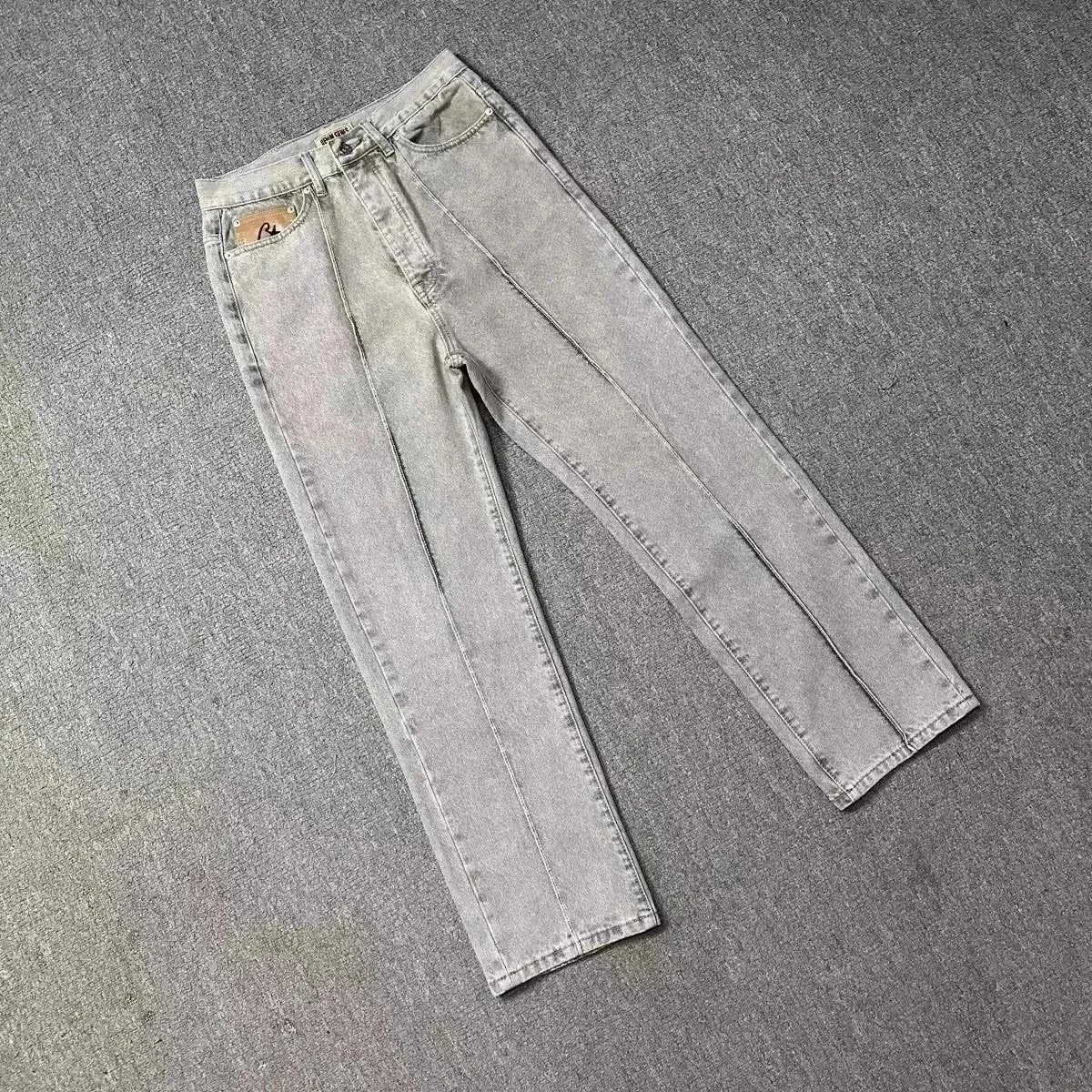 牛仔裤灰色