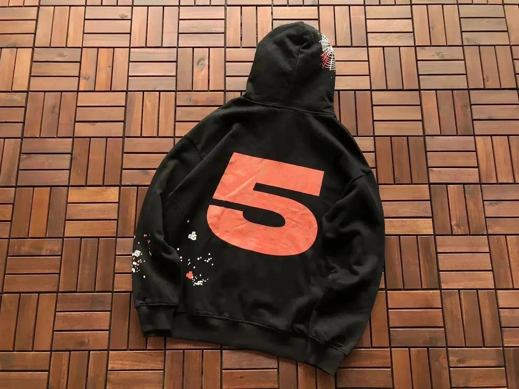 08