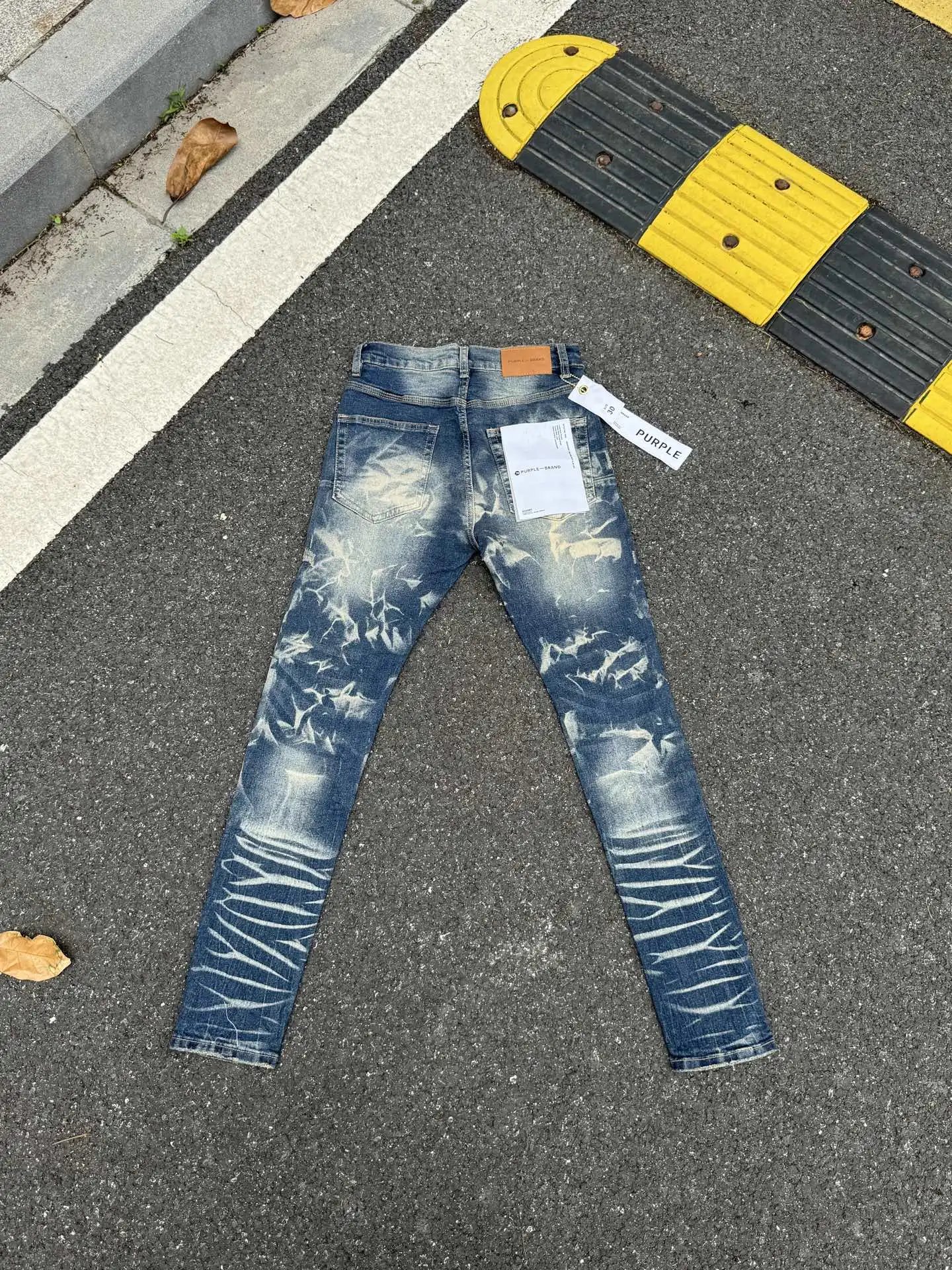PU1（蓝色）