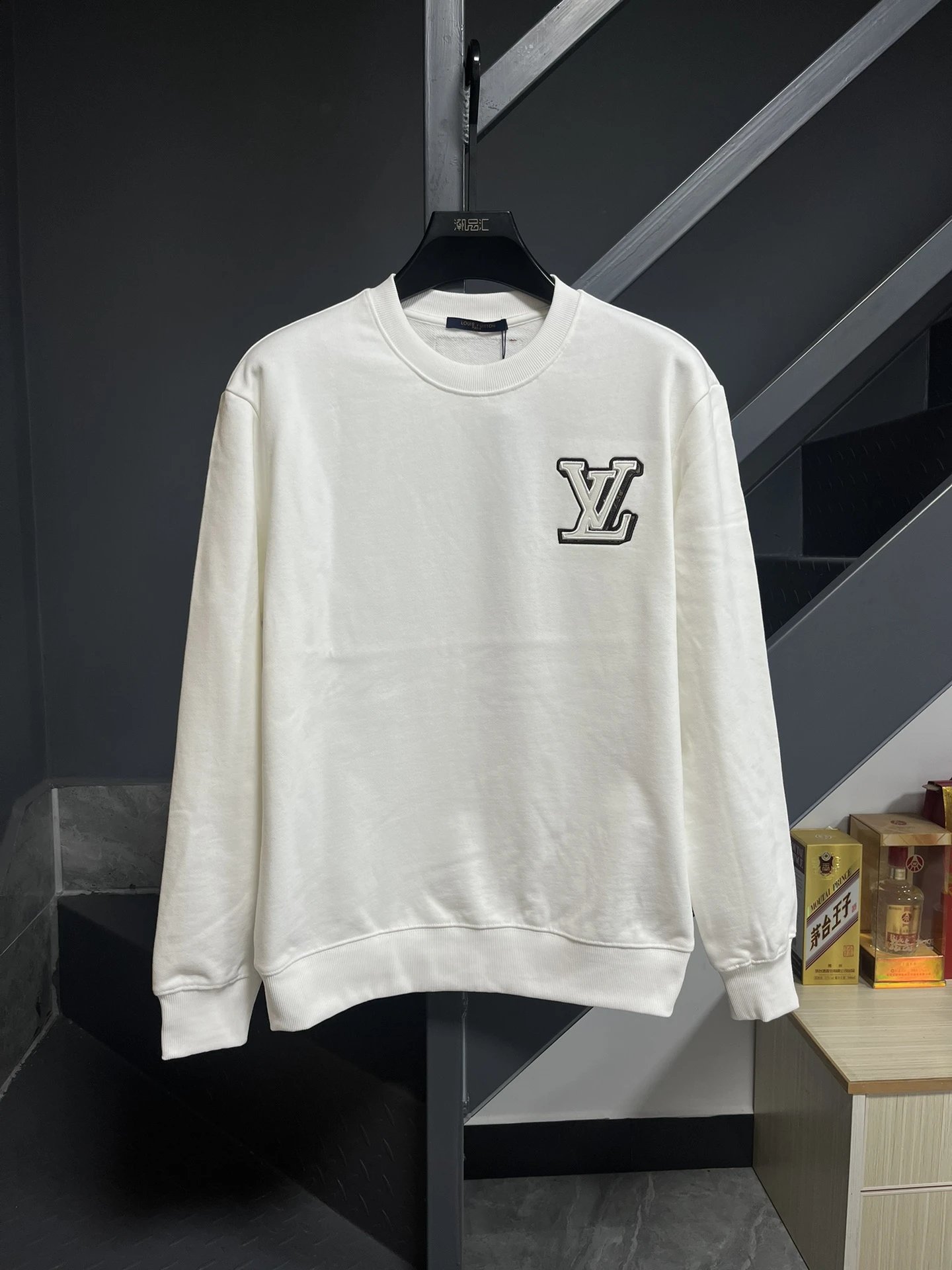 经典logo贴皮绣-白色