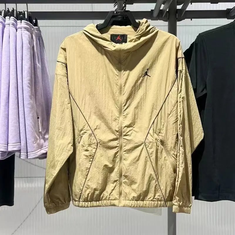 乔-黄色上衣