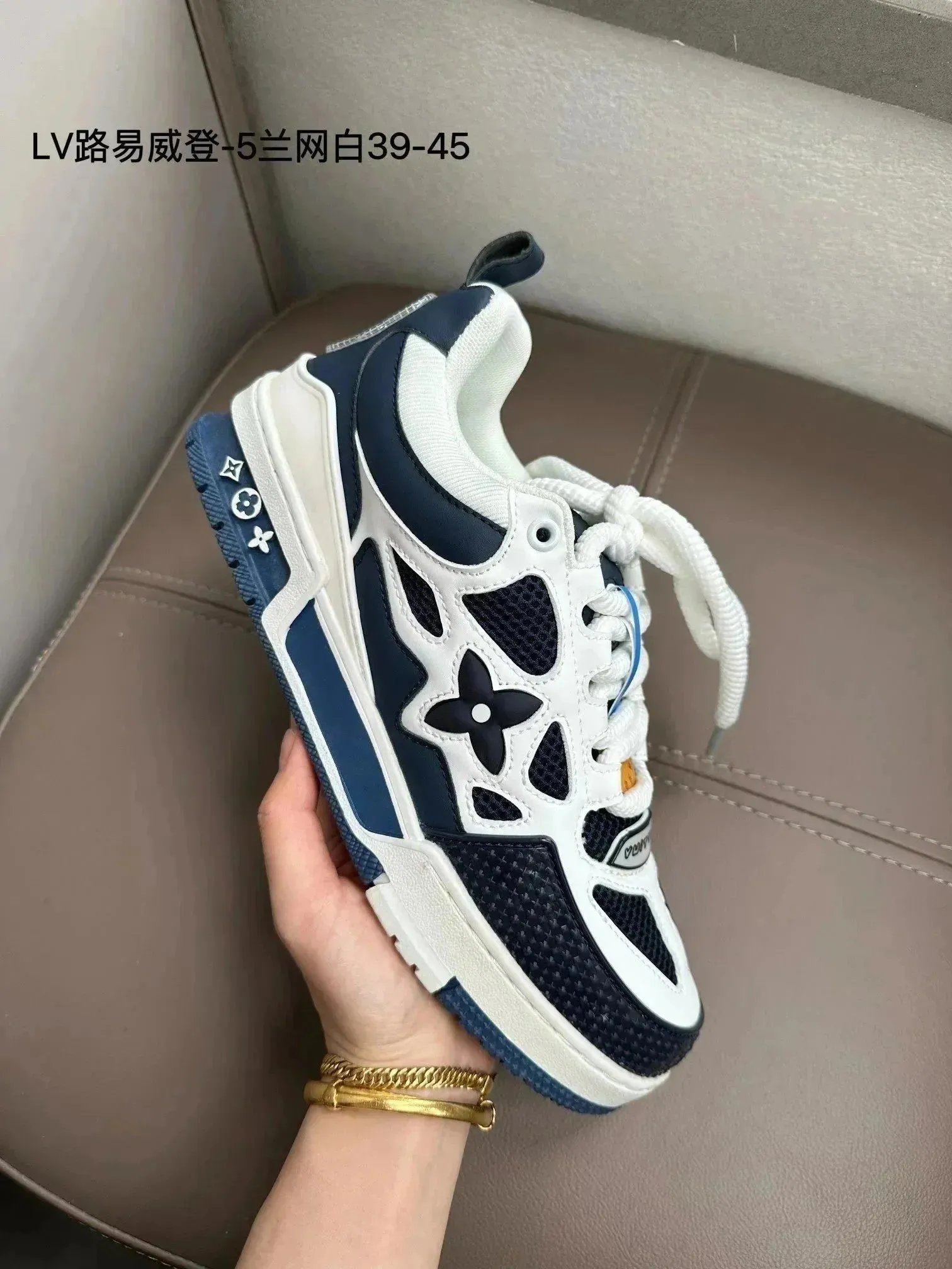 BB12
