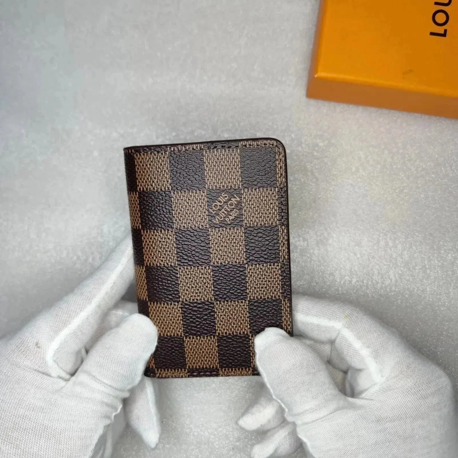 TH002