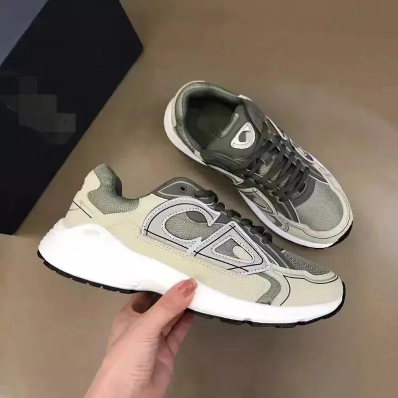 21 军绿