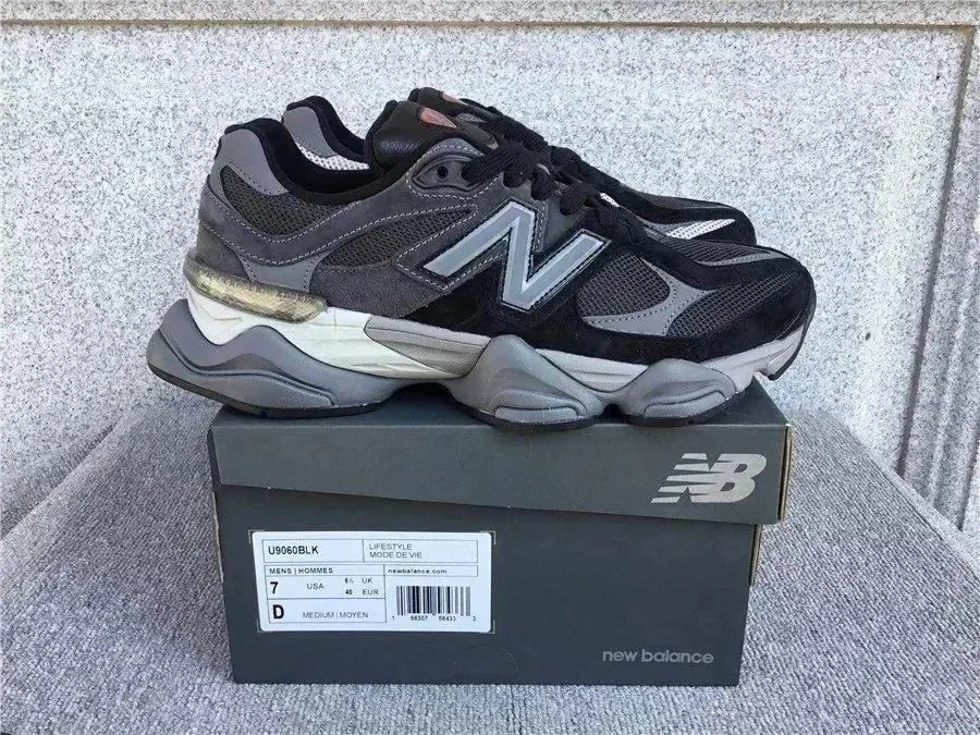 U9060BLK