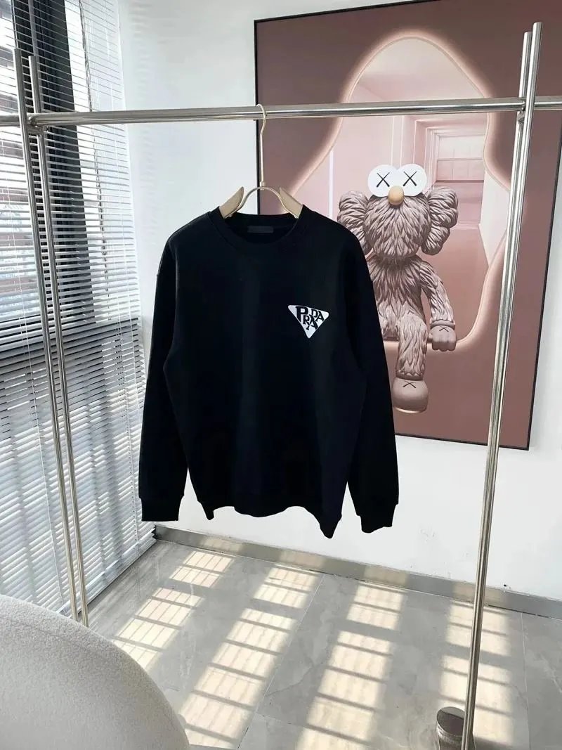 字母三角标卫衣黑