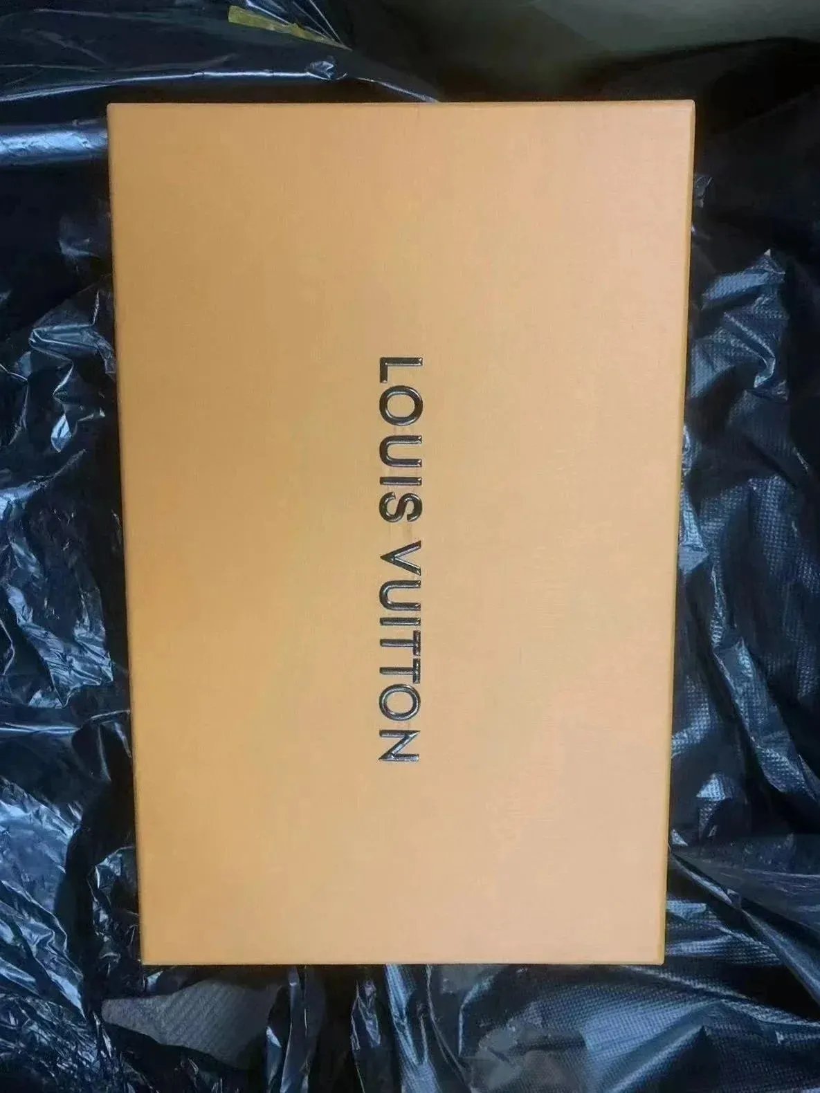 *两件套礼盒1*（运输过程易损，一经售出，概不退换）