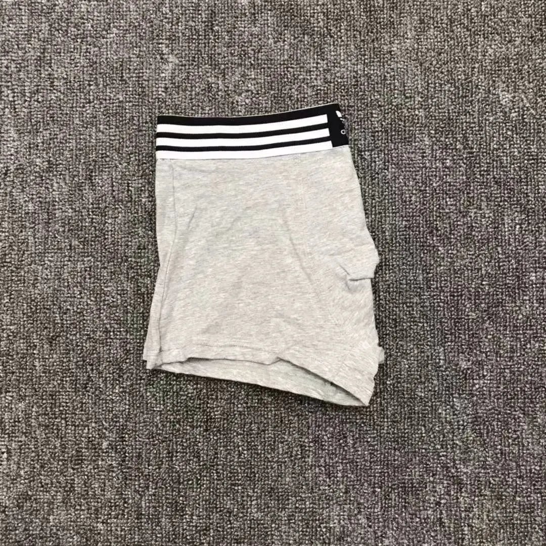 AD-灰色
