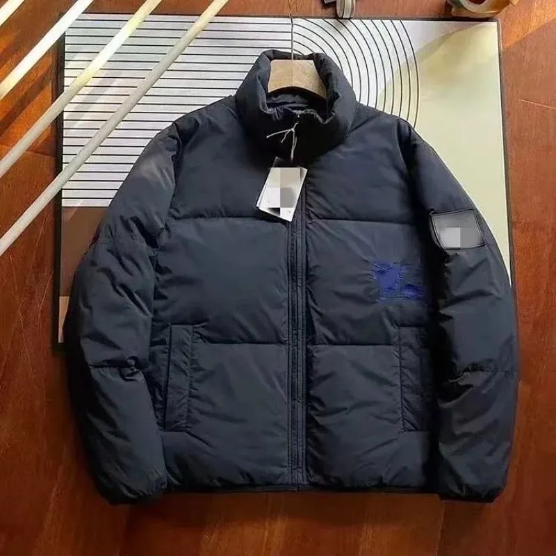 Burberry 新款蓝色