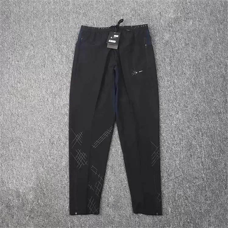 款12 黑色