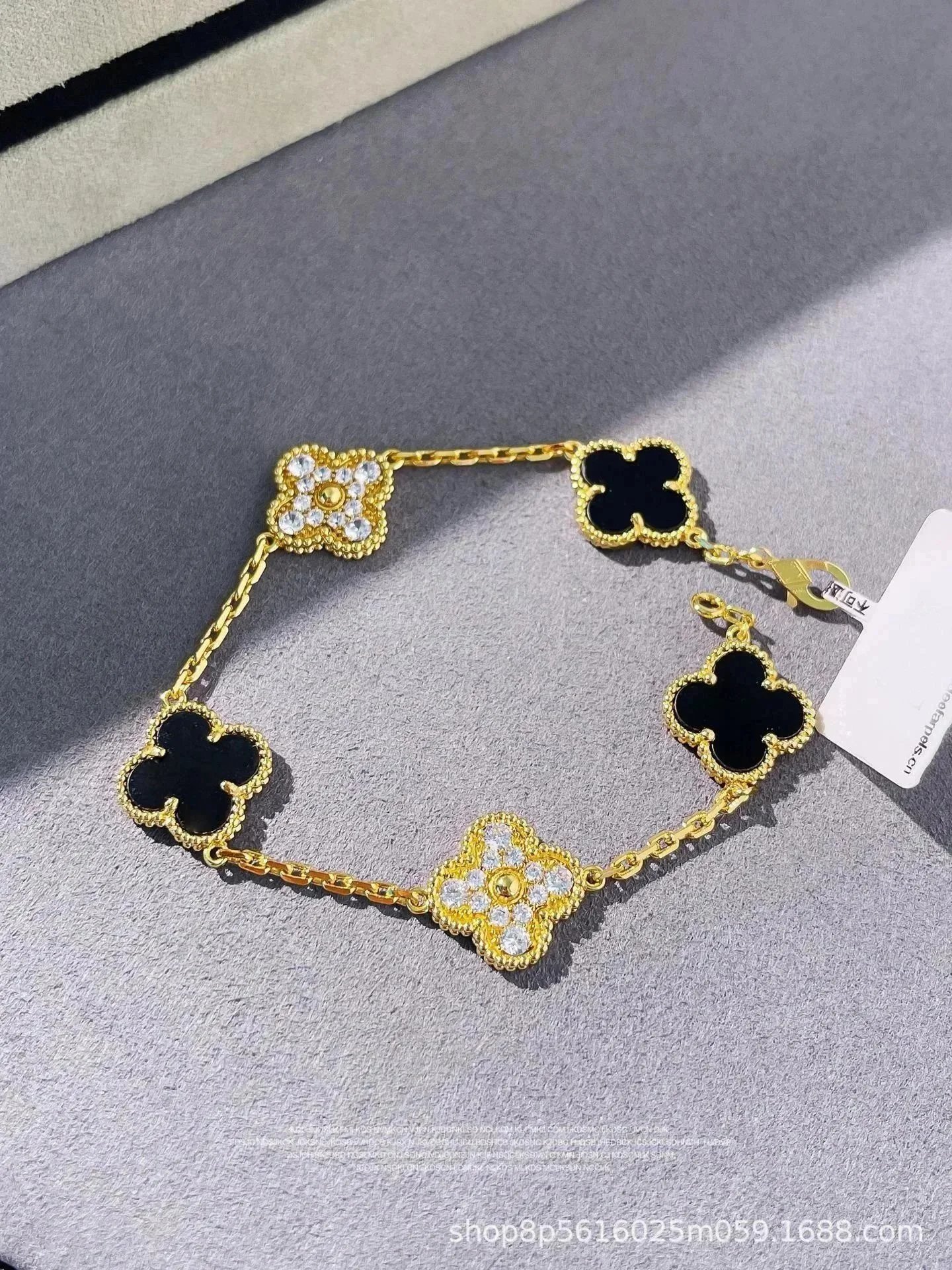 【带钻】黄金色黑玛瑙