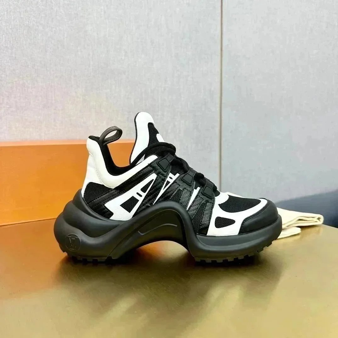 28黑色005