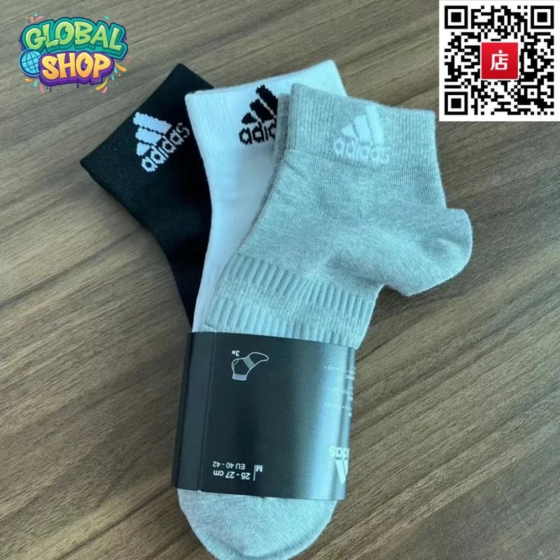 10(three pairs)
