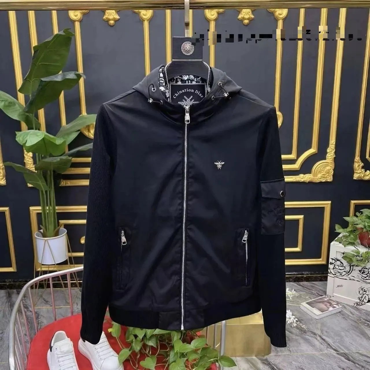 10-防风衣蜜蜂标
