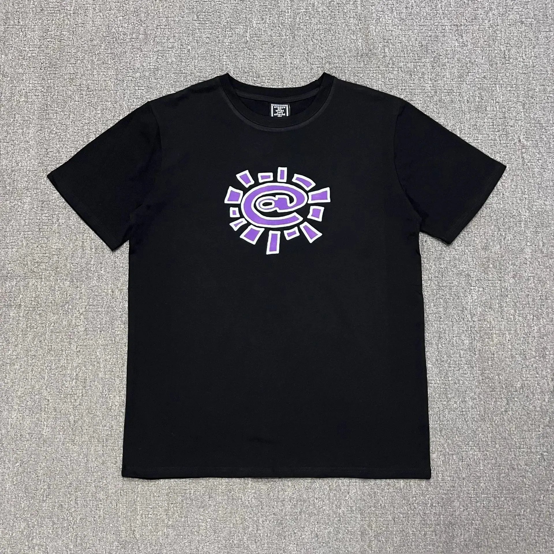 AD04黑印紫色白边
