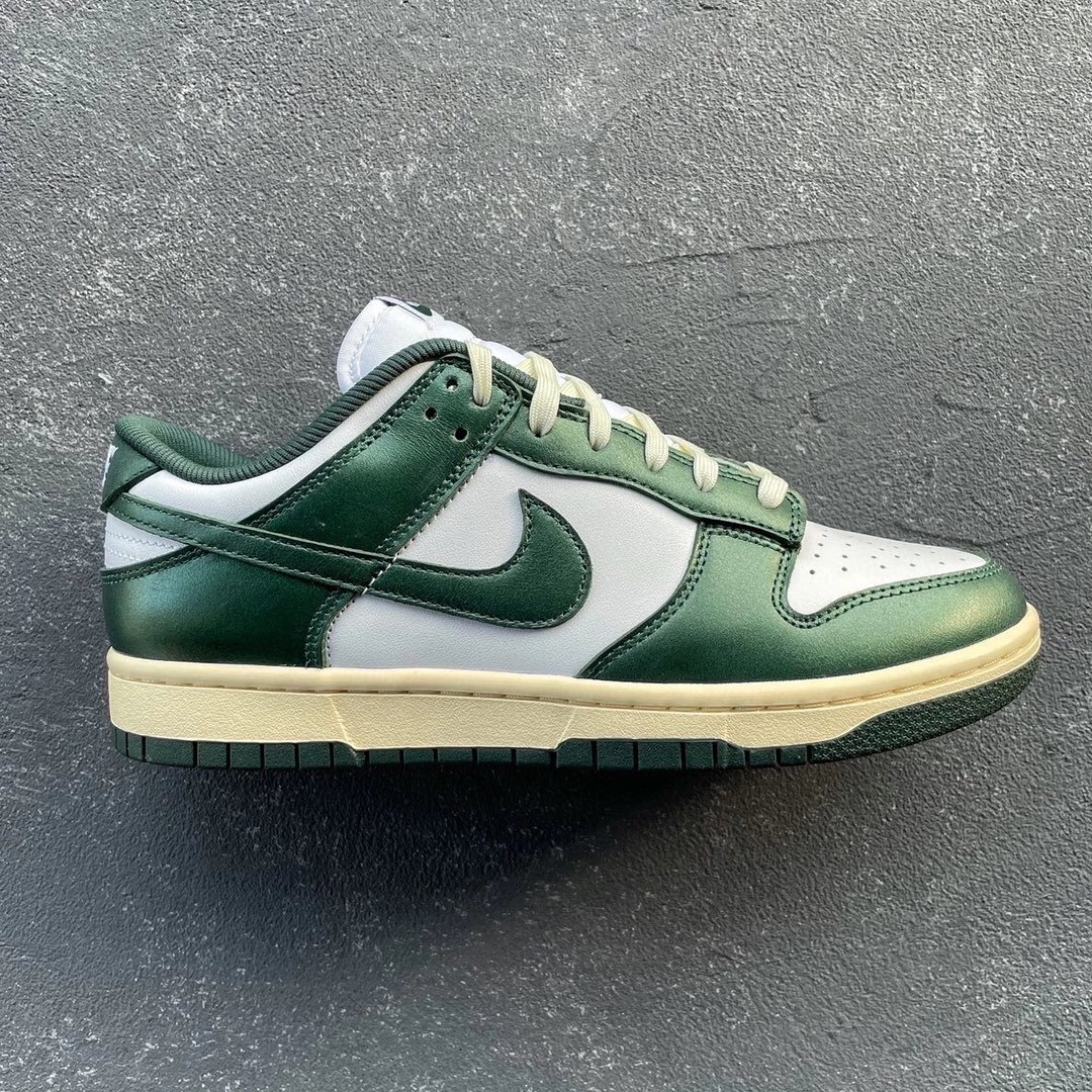 Vintage Green