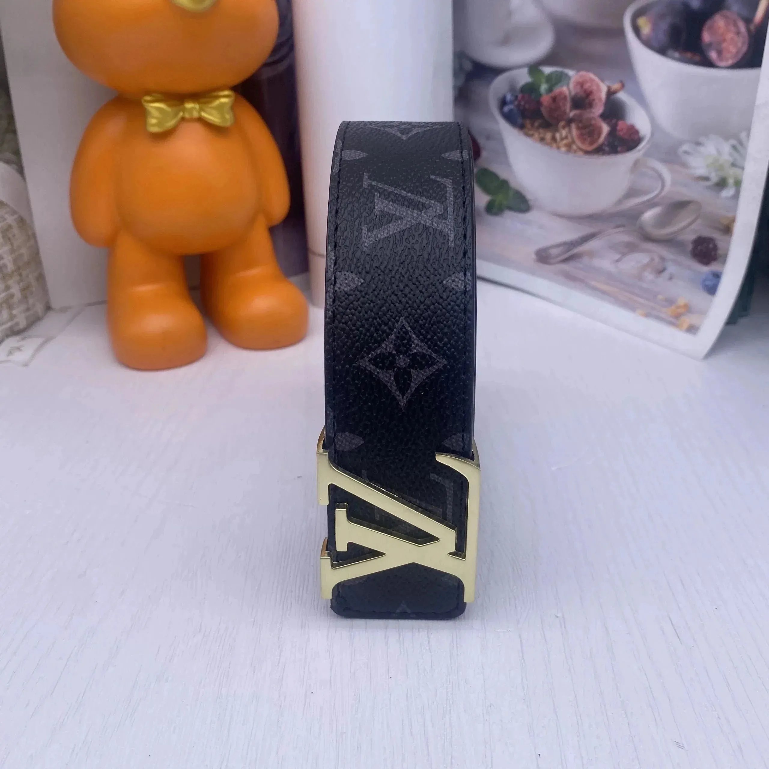 LV 28