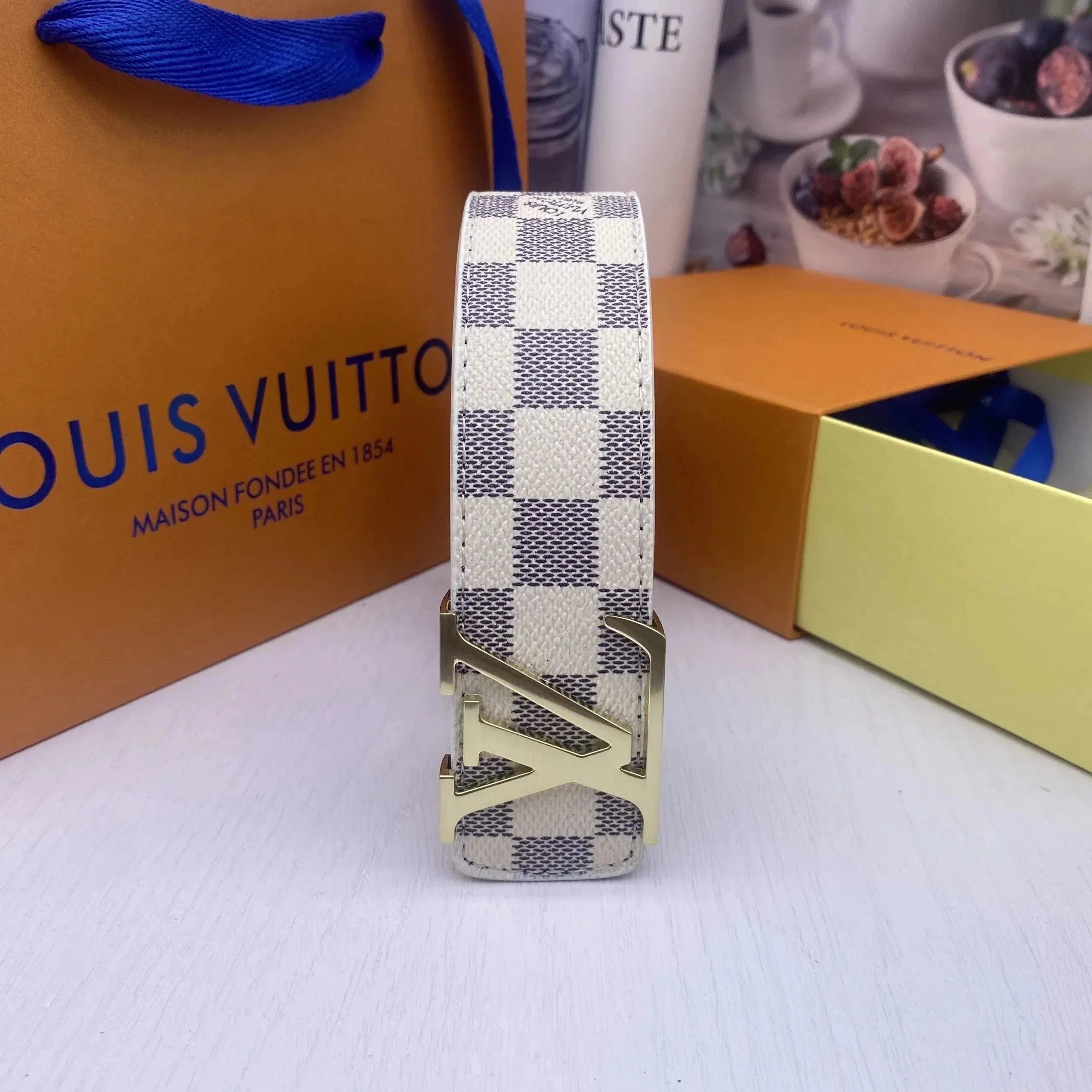 LV 26