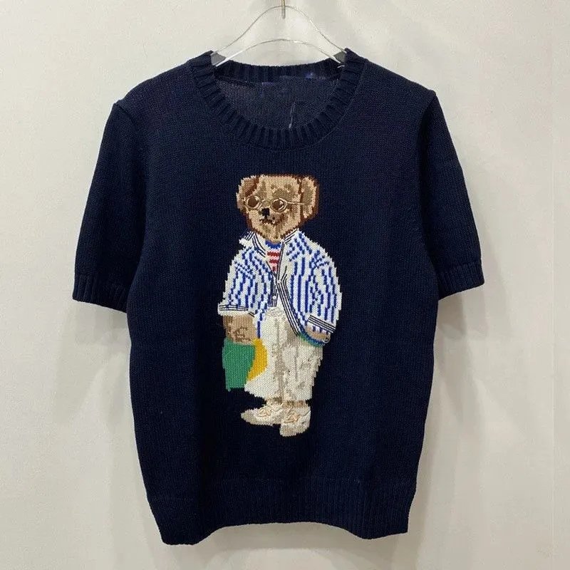 宝蓝色竖条夹克熊