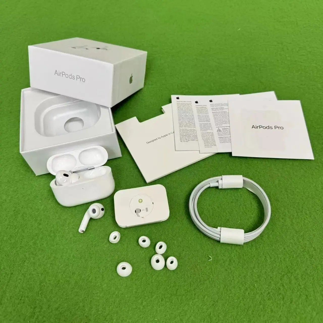 AirPods4