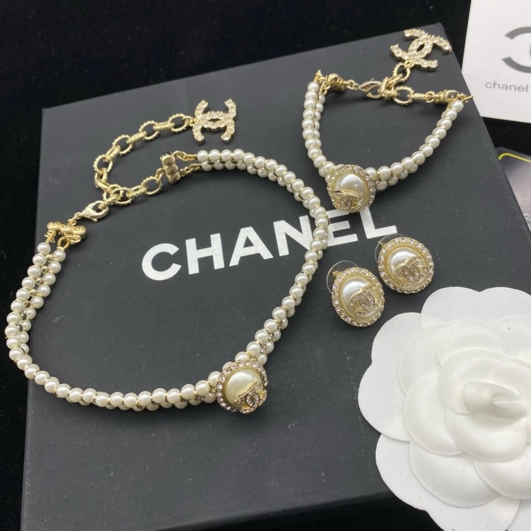 White Diamond Gold