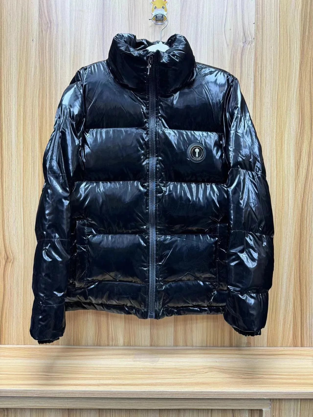 14黑色
